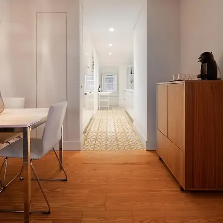 Amazing Rooftop At Center Лісабон