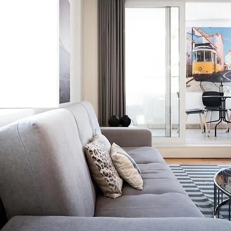 Amazing Rooftop At Center