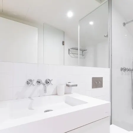 Amazing Rooftop At Center Лісабон