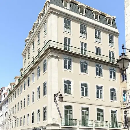 Amazing Rooftop At Center