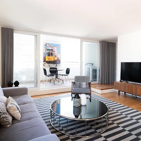 Amazing Rooftop At Center Lissabon