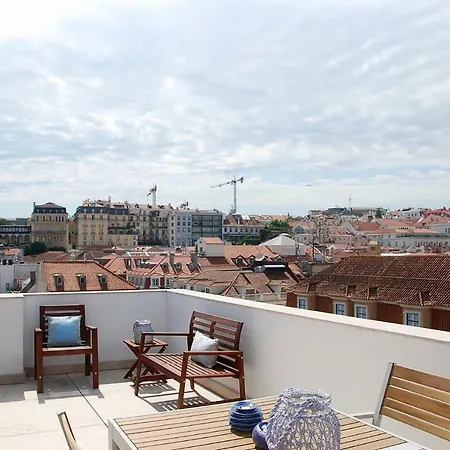 Amazing Rooftop At Center Apartment *