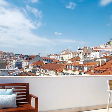 Amazing Rooftop At Center Lizbona